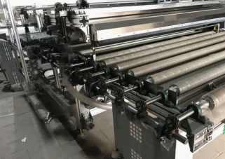 1600 mm helautomatisk horisontell tvätt- och torkmaskin för isolerat glas
