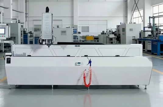 3+2-axlig CNC-ändfräs för specialformade aluminiumstolpar | Maskiner för fönster och gardinväggar