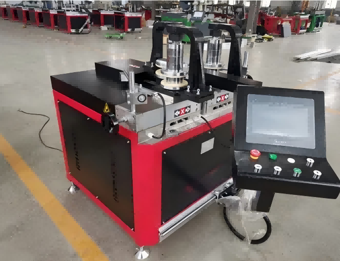 Kraftig CNC-profilbockningsmaskin för aluminium och PVC