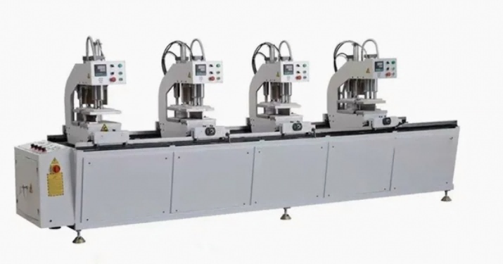 Heavy-Duty​ PVC UPVC färgglada fönsterprofiler höghastighets​ sömlösa svetsmaskiner med 4 CNC​ huvuden